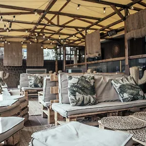  Hostel Kabul Party Španělsko